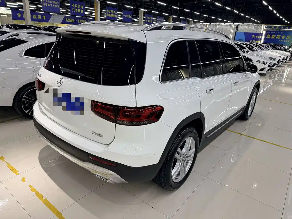 Mercedes-Benz GLB 2023 — фото 2