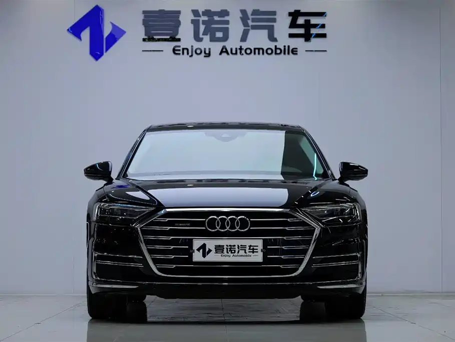 Audi A8 2020 — фото 2