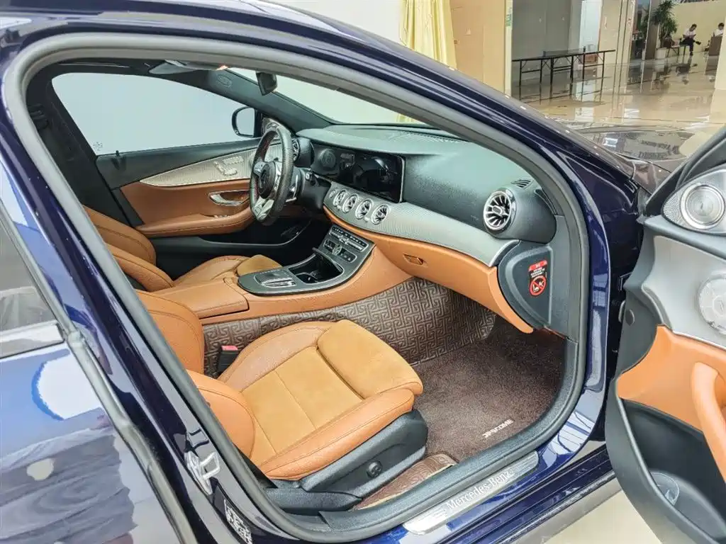 Mercedes-Benz E-Class 2018