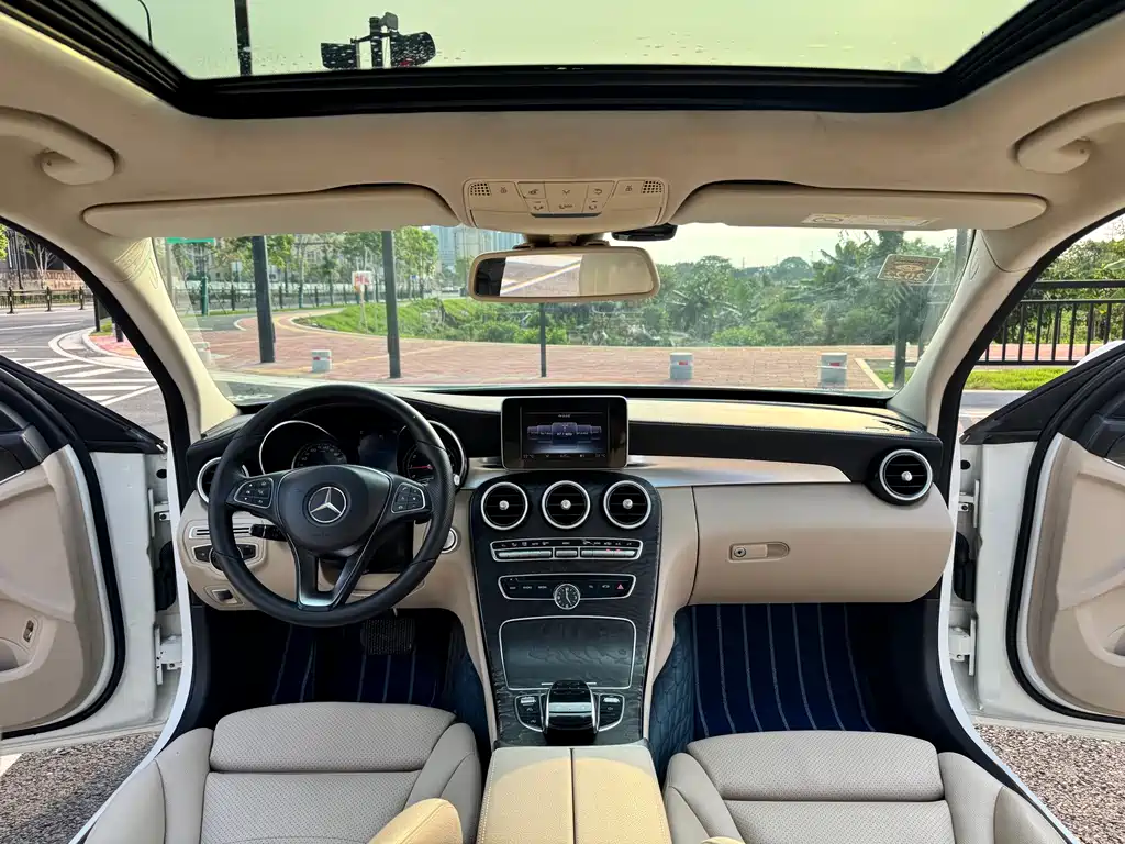 Mercedes-Benz C-Class 2016 — фото 9