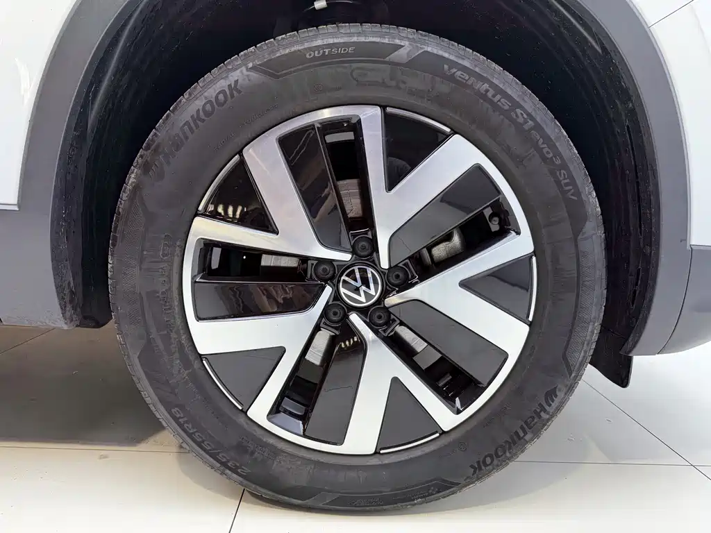 Volkswagen Tayron 2023