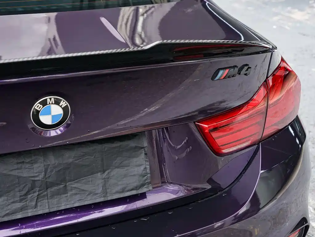 BMW M4 2018 — фото 9