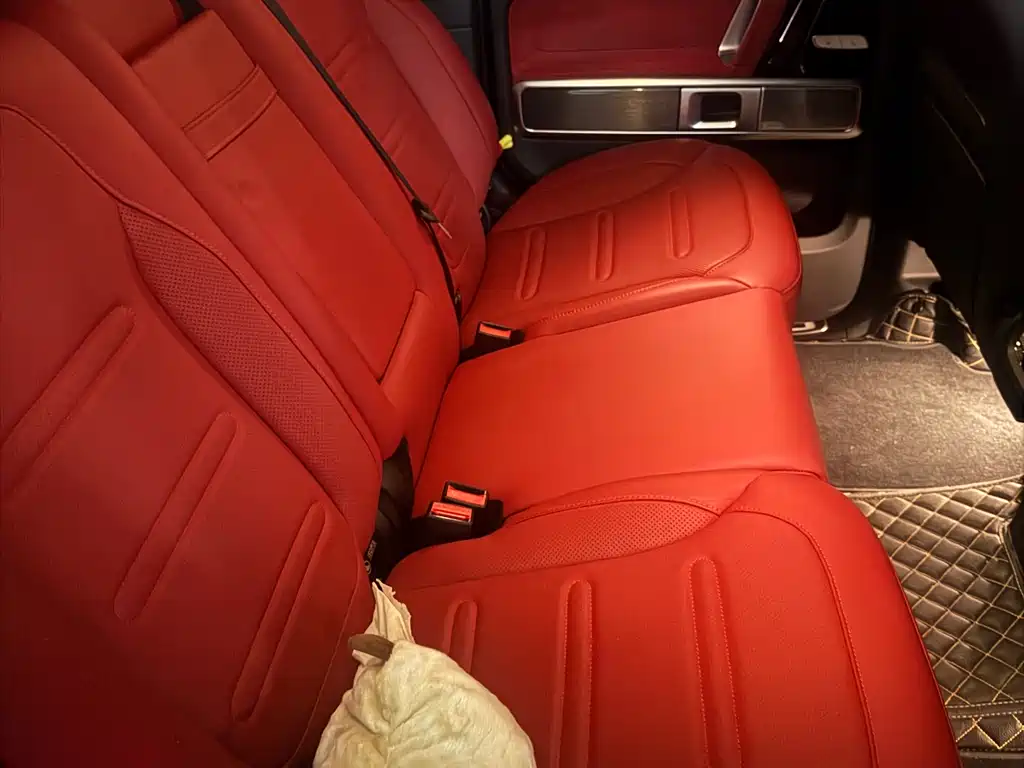 Mercedes-Benz G-Class 2024