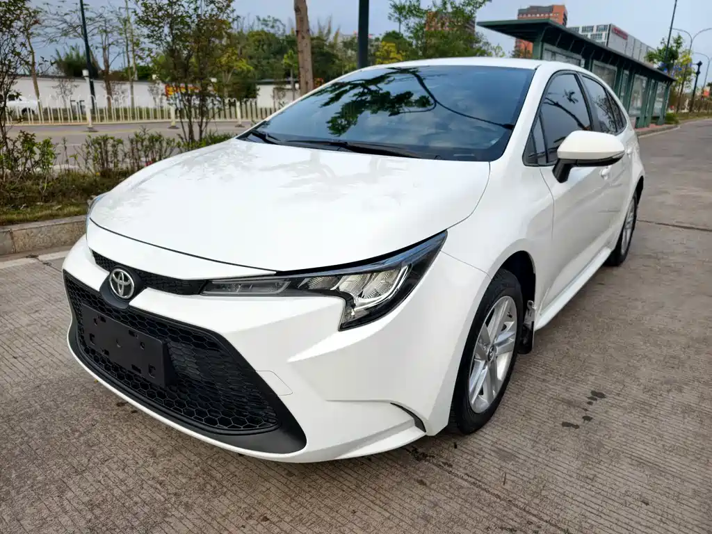 Toyota Levin 2020 — фото 1