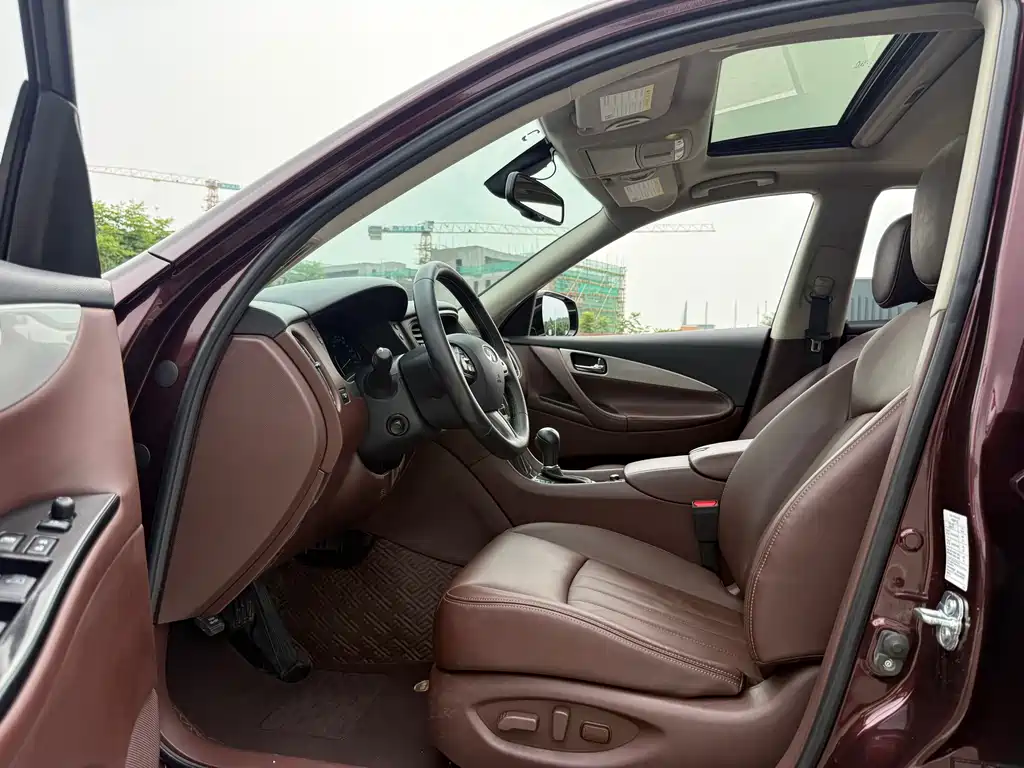 Infiniti QX50 2016