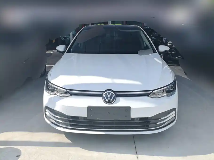 Volkswagen Golf 2021