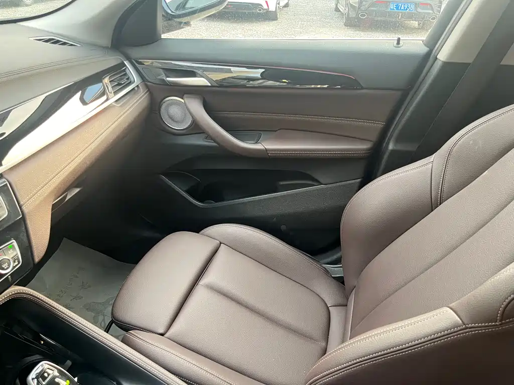 BMW X2 2022 — фото 13