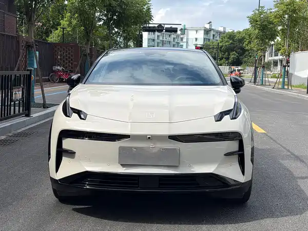 Zeekr X 2023