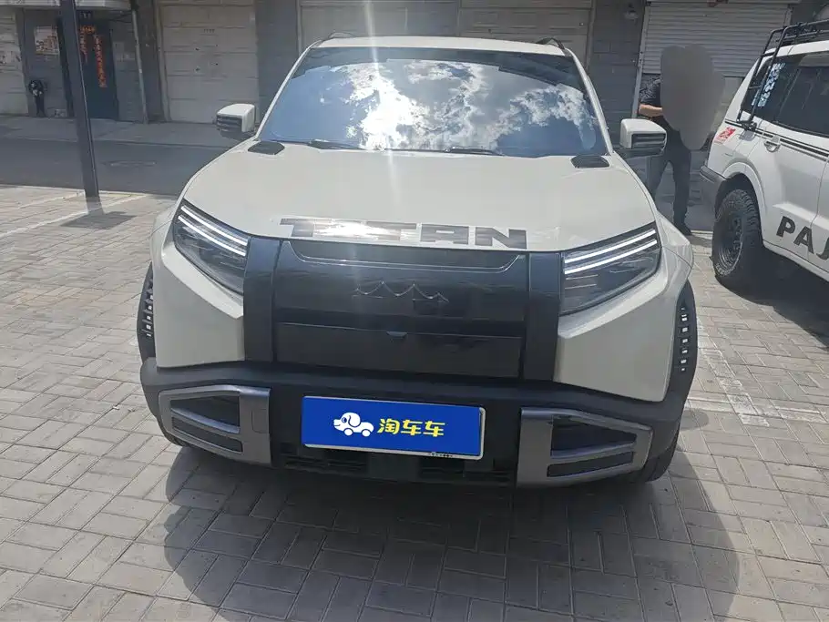 Fang Cheng Bao Titanium 3 2025