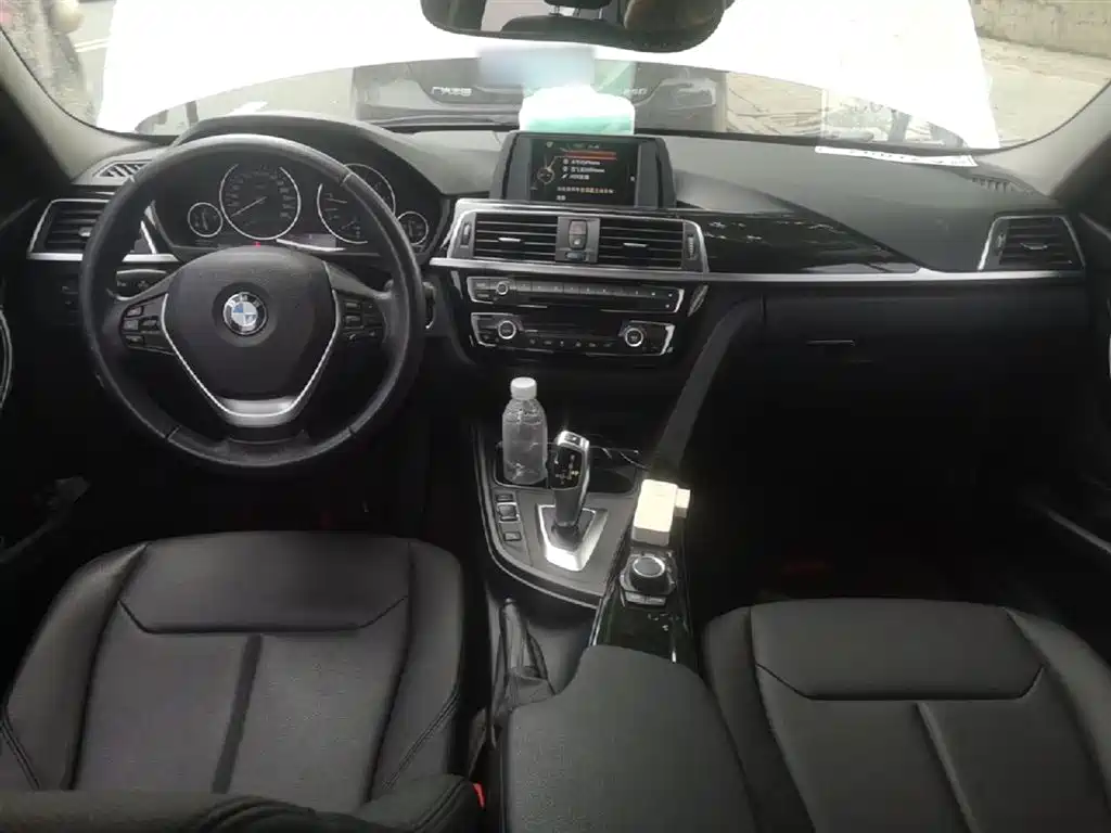 BMW 3 Series 2017