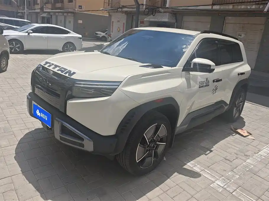 Fang Cheng Bao Titanium 3 2025