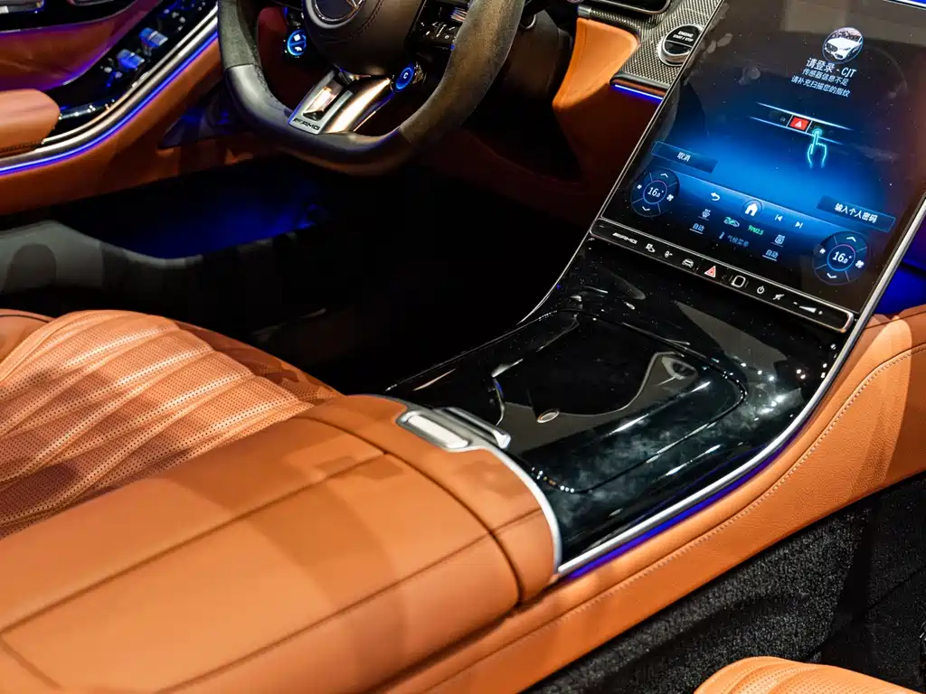 Mercedes-Benz S-Class AMG New Energy 2024 — фото 36