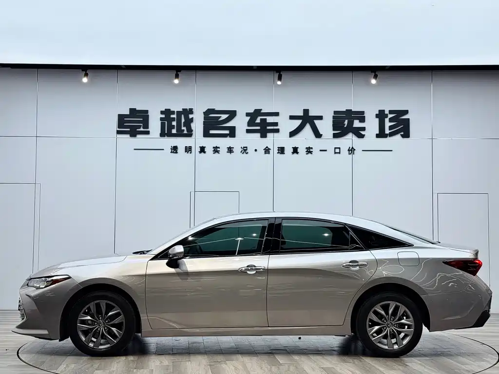 Toyota Avalon 2021 — фото 4