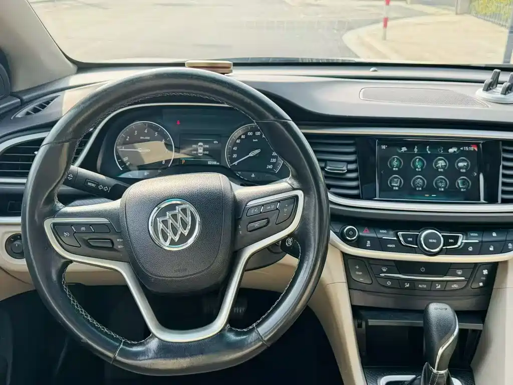 Buick Excelle 2019 — фото 4