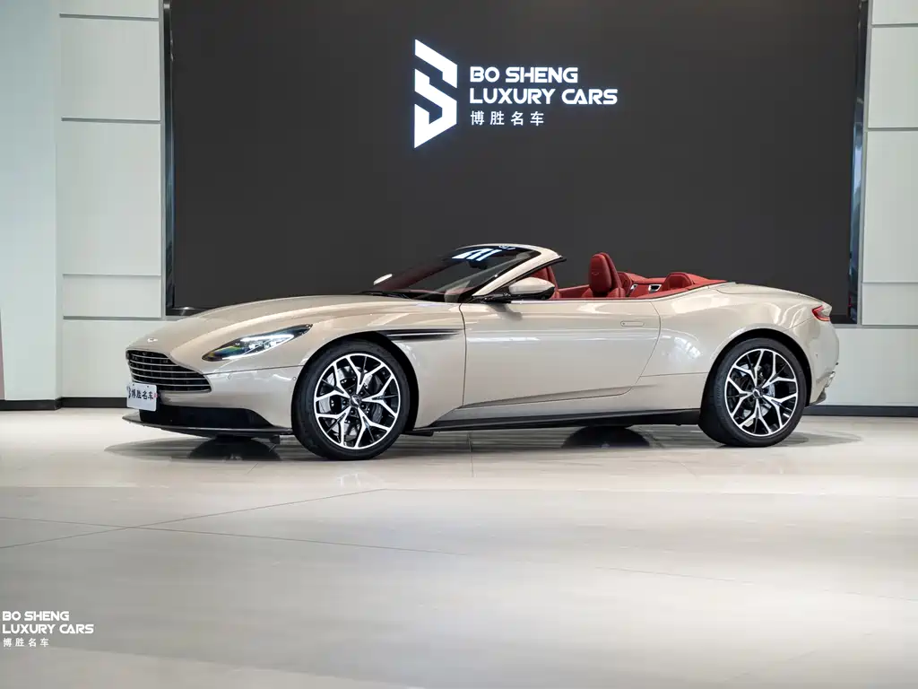 Aston Martin DB11 2018 — фото 3
