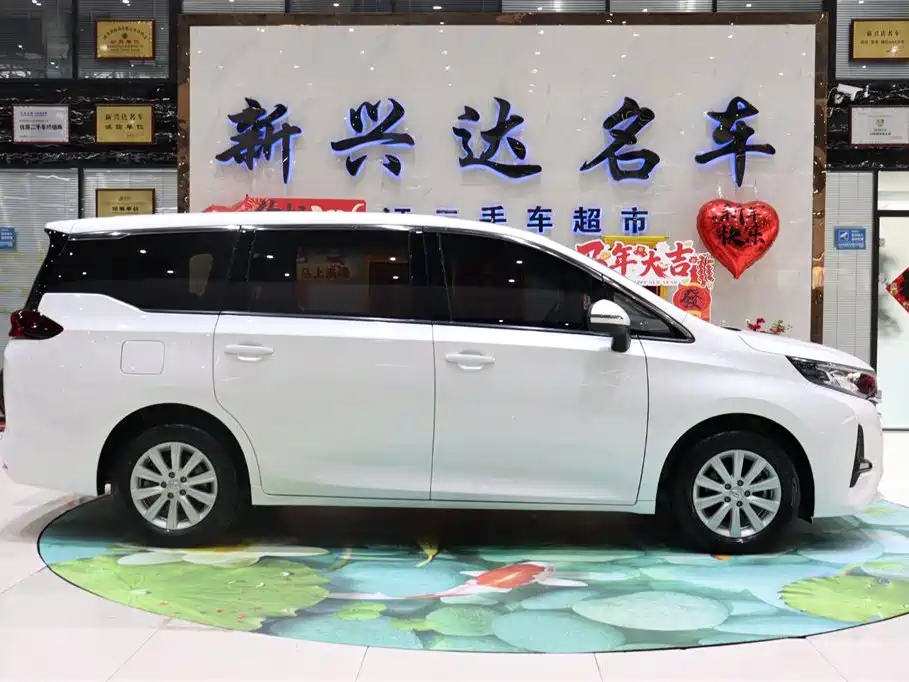 GAC Motor Trumpchi M6 2020 — фото 4