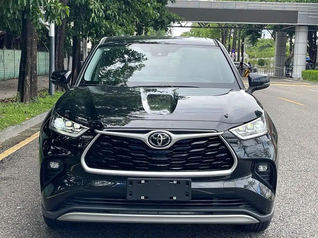 Toyota Highlander 2026