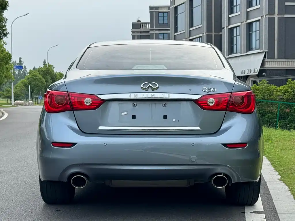 Infiniti Q50L 2015 — фото 5