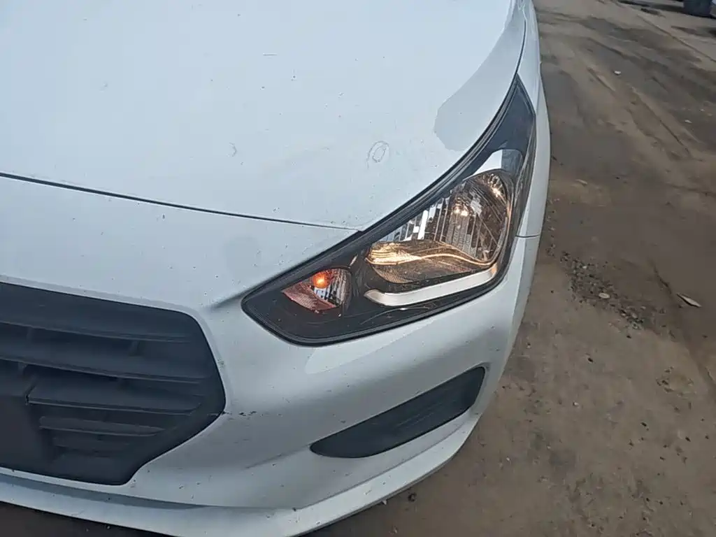 Hyundai Verna 2019 — фото 24