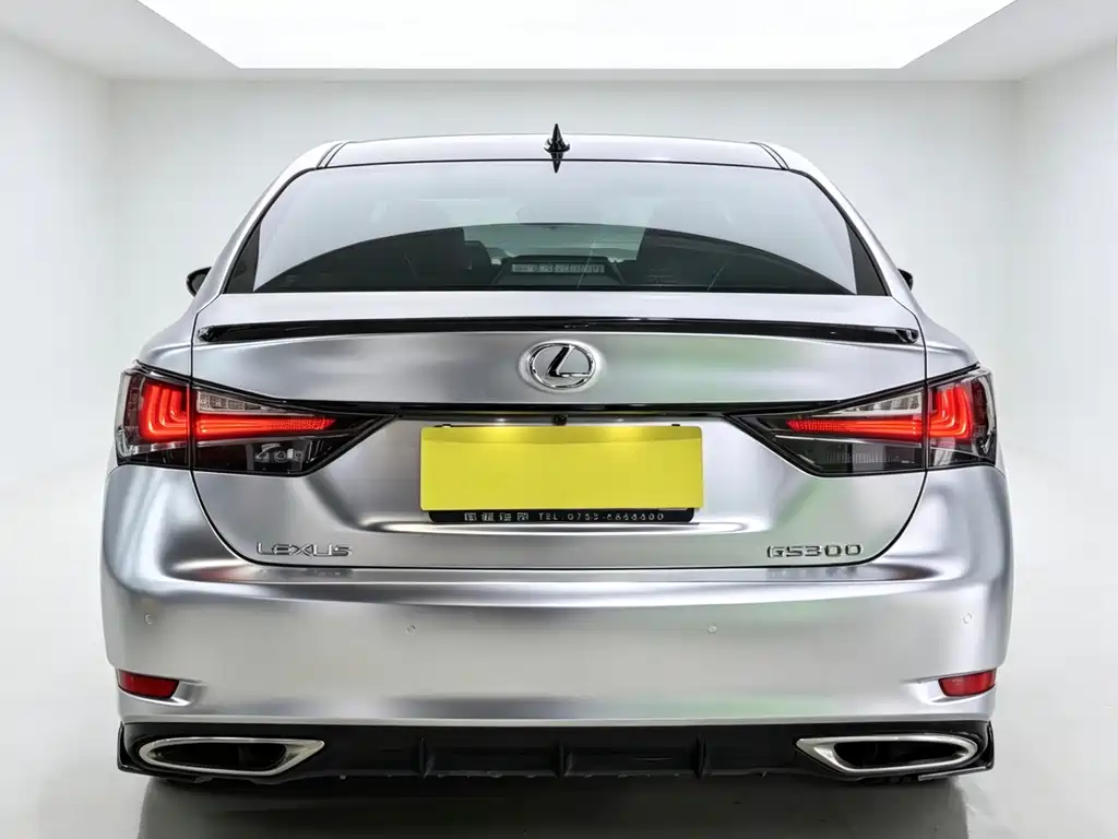 Lexus GS 2018 — фото 11