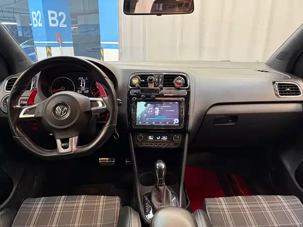 Volkswagen Polo 2013