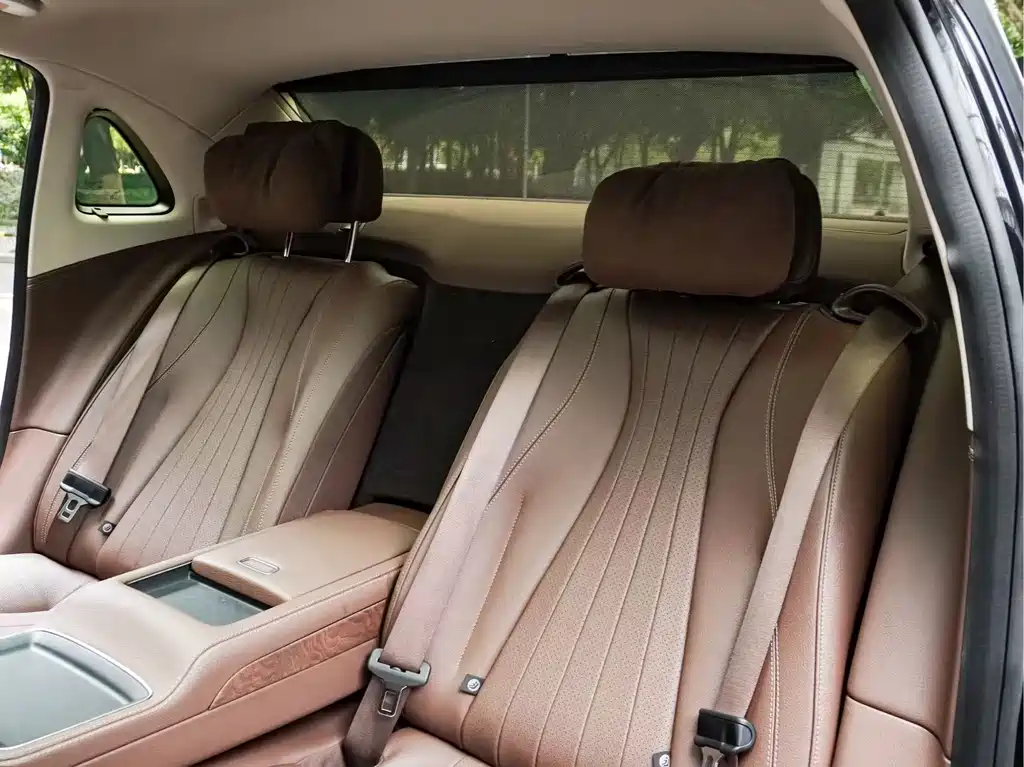 Mercedes-Benz E-Class 2022 — фото 15