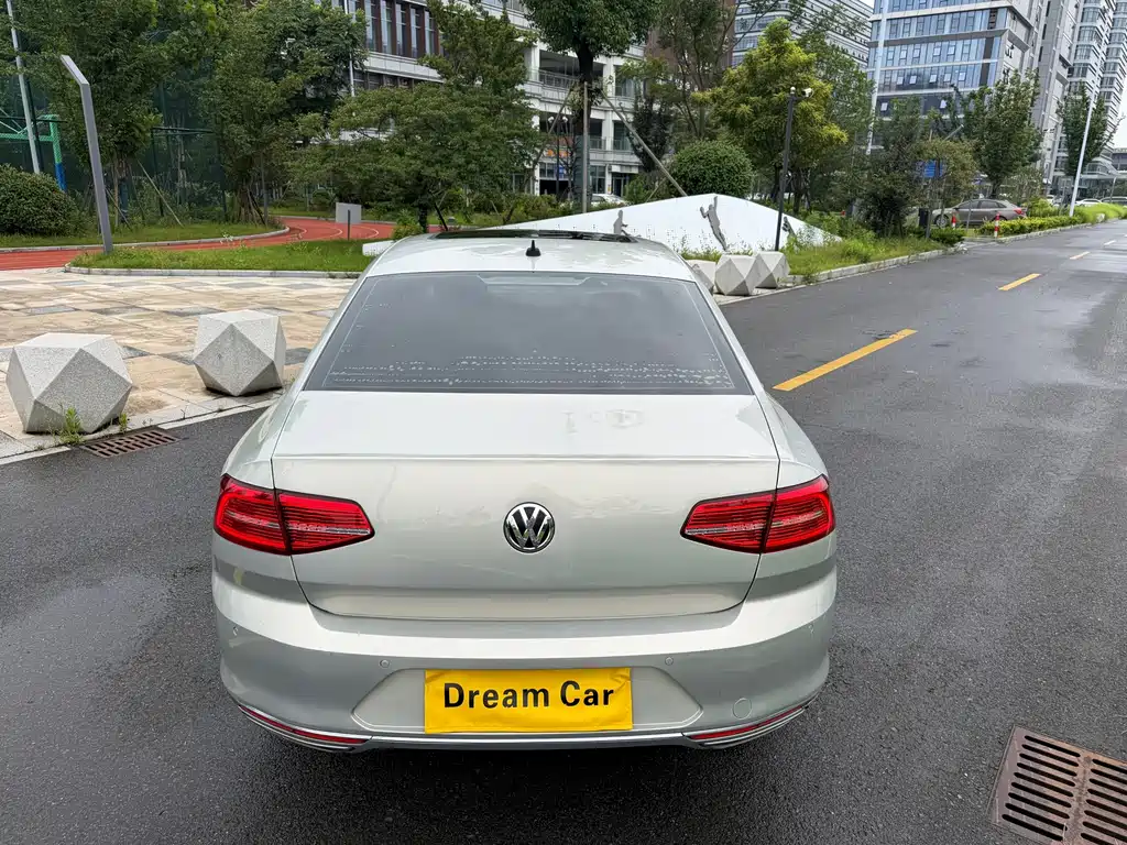 Volkswagen Magotan 2020