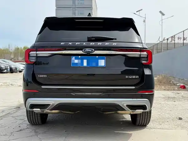 Ford Explorer 2024