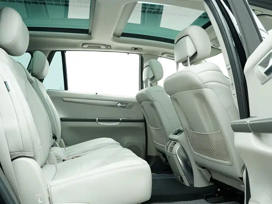Mercedes-Benz R-Class 2015 — фото 28