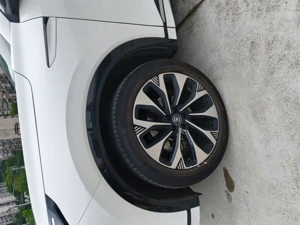 Changan CS75 PLUS 2025 — фото 23