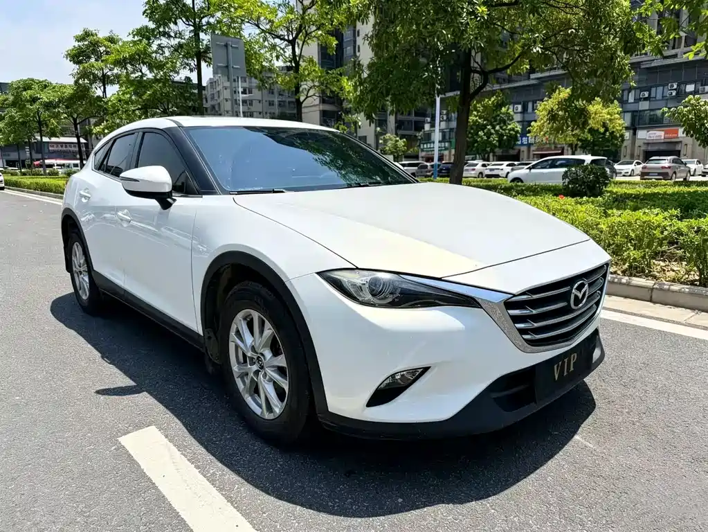 Mazda CX-4 2017 — фото 3