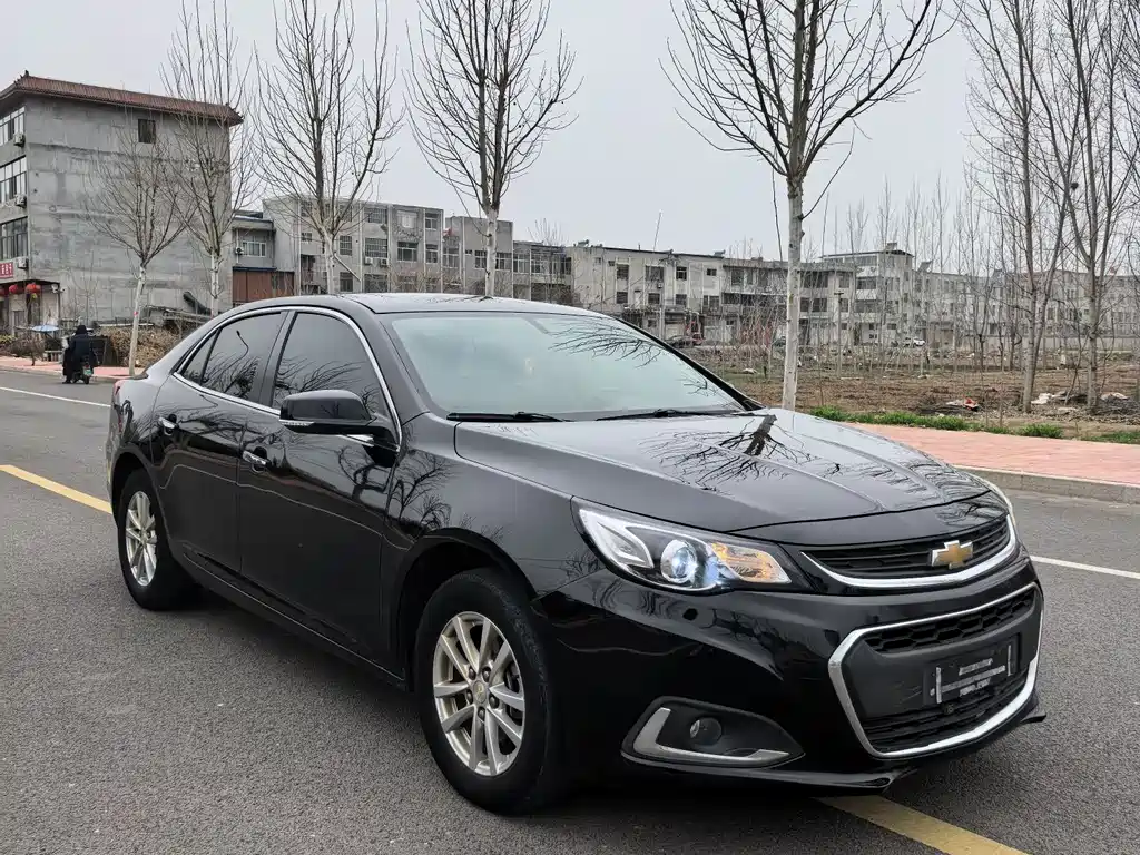 Chevrolet Malibu 2018 — фото 2