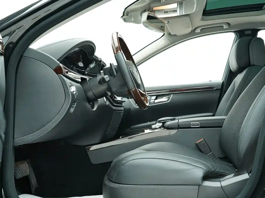 Mercedes-Benz S-Class 2011 — фото 10
