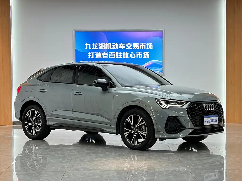 Audi Q3 Sportback 2022 — фото 3