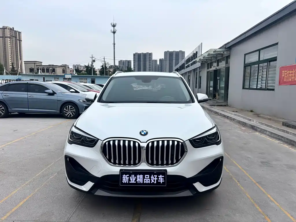 BMW X1 2020 — фото 3