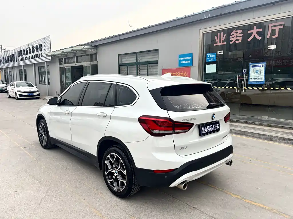 BMW X1 2020 — фото 5