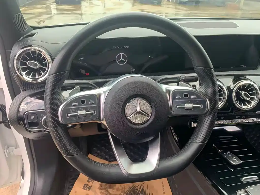 Mercedes-Benz A-Class 2021