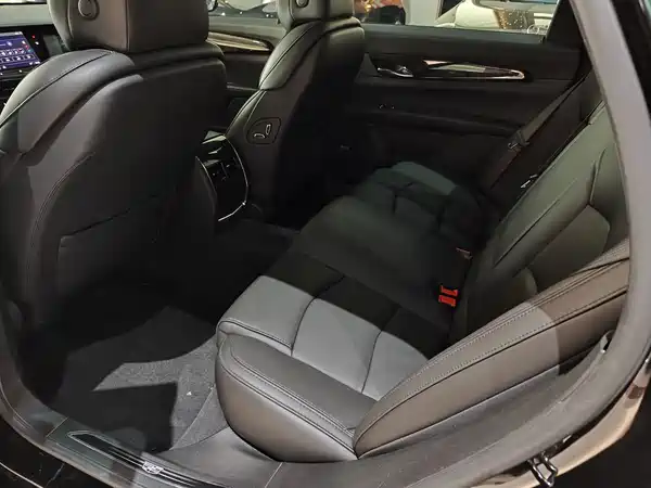 Cadillac CT6 2022