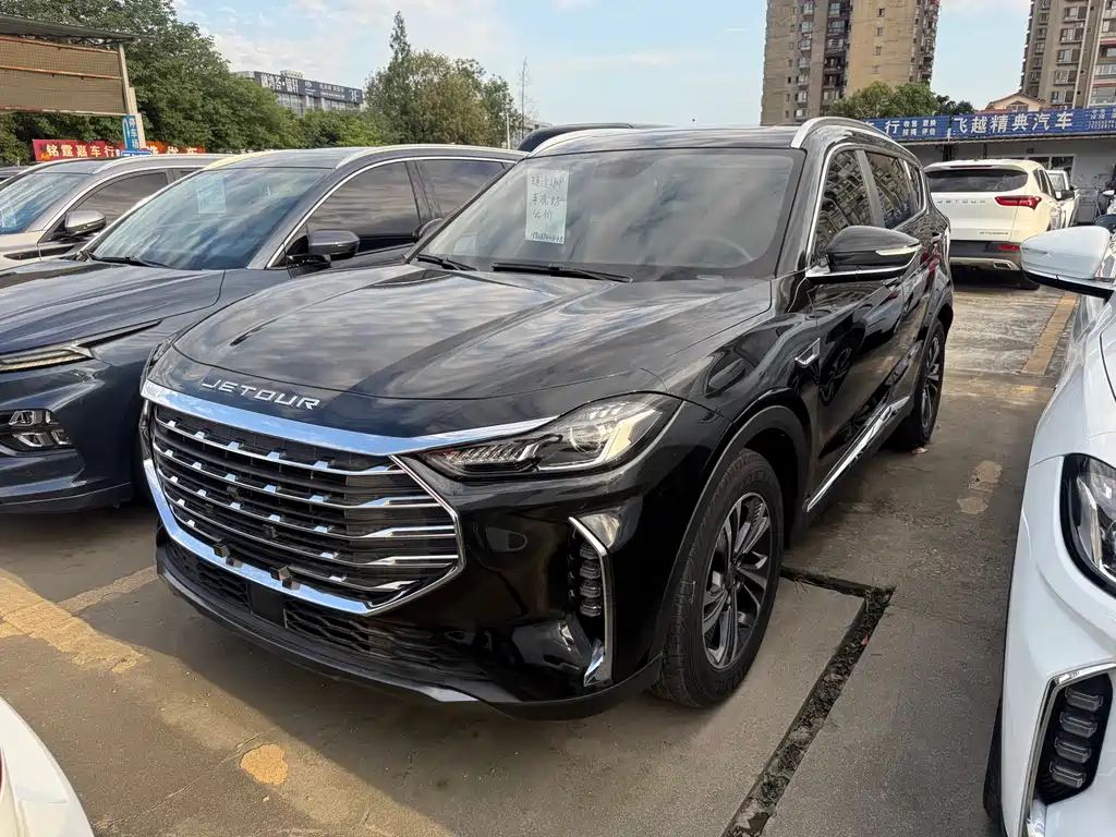 Jetour X70 PLUS 2020 — фото 1