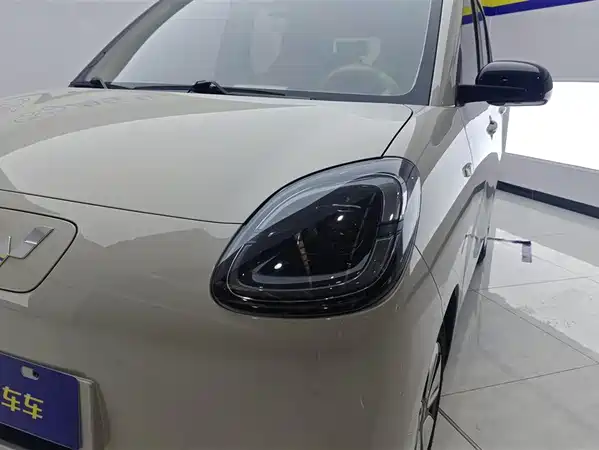 Wuling Hongguang MINIEV 2025