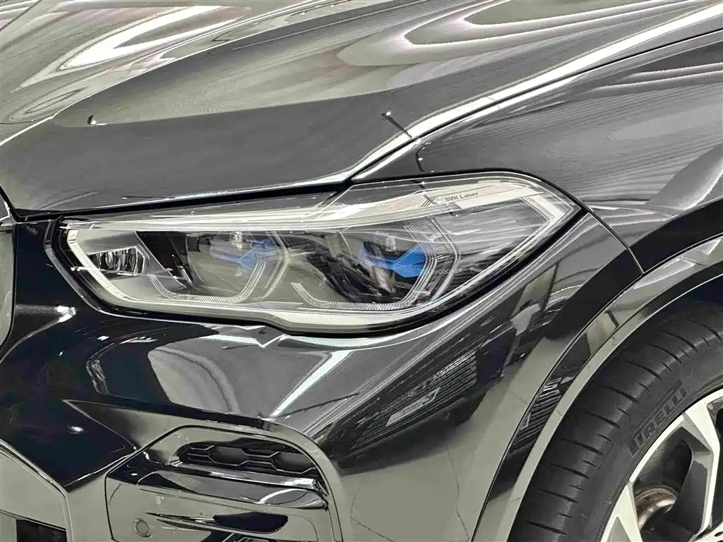 BMW X5 2023