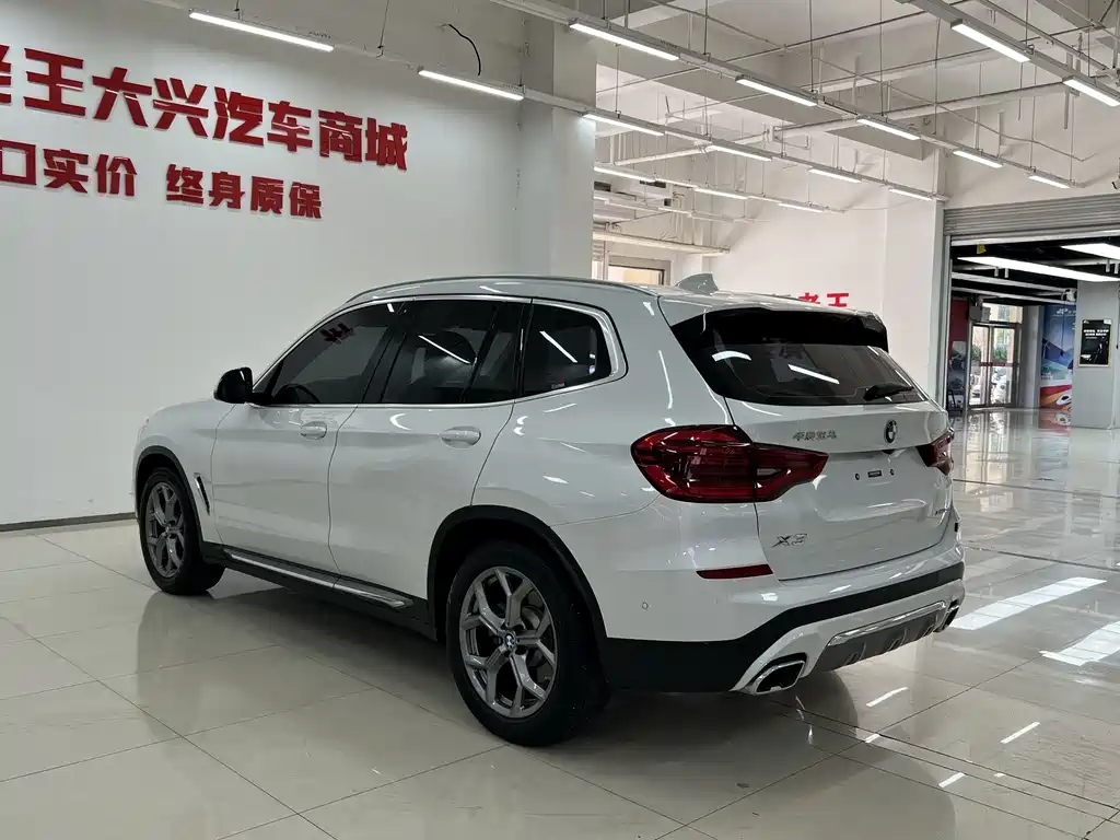 BMW X3 2021 — фото 9