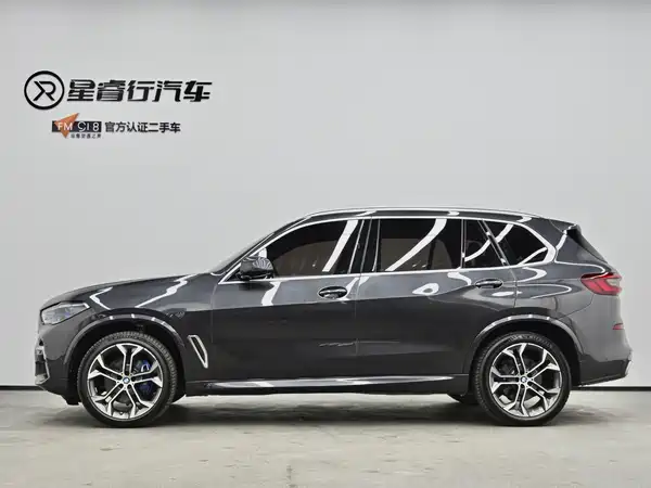 BMW X5 2022
