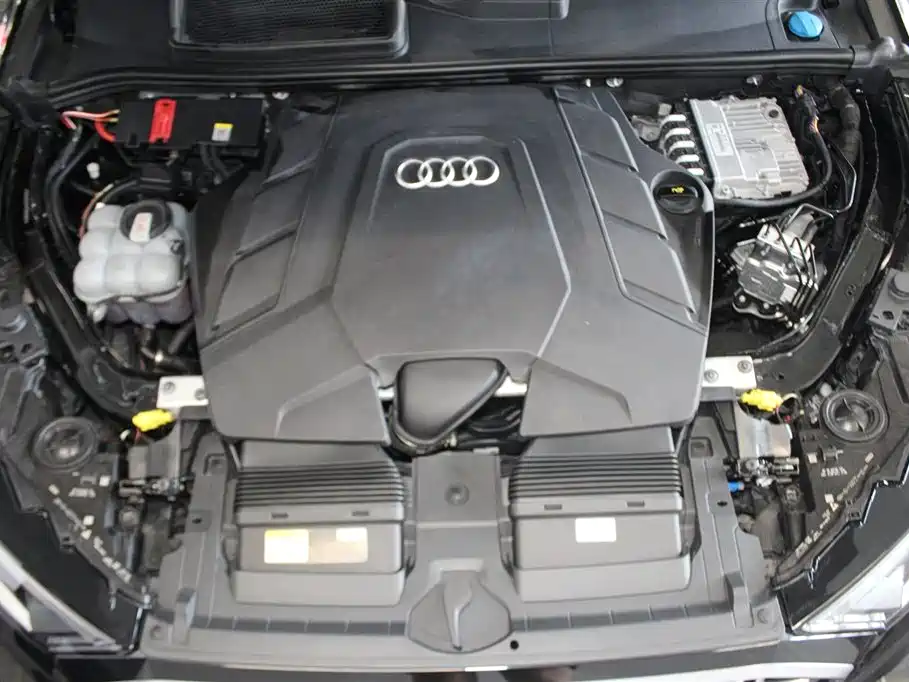 Audi Q7 2023 — фото 15