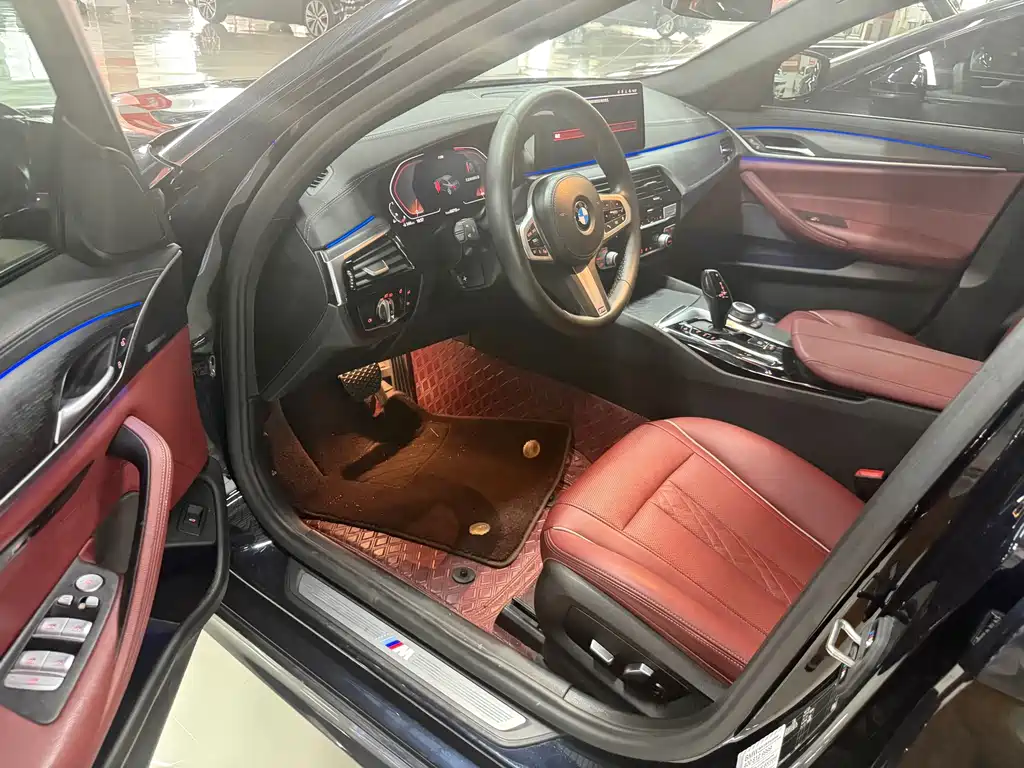 BMW 5 Series 2022