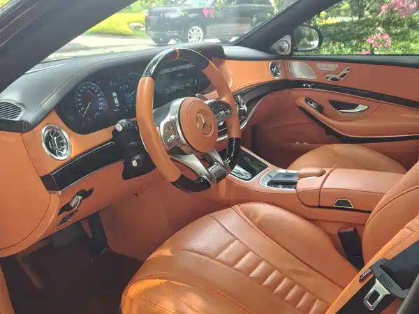 Mercedes-Benz S-Class 2012