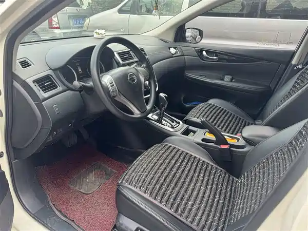 Nissan Tiida 2019