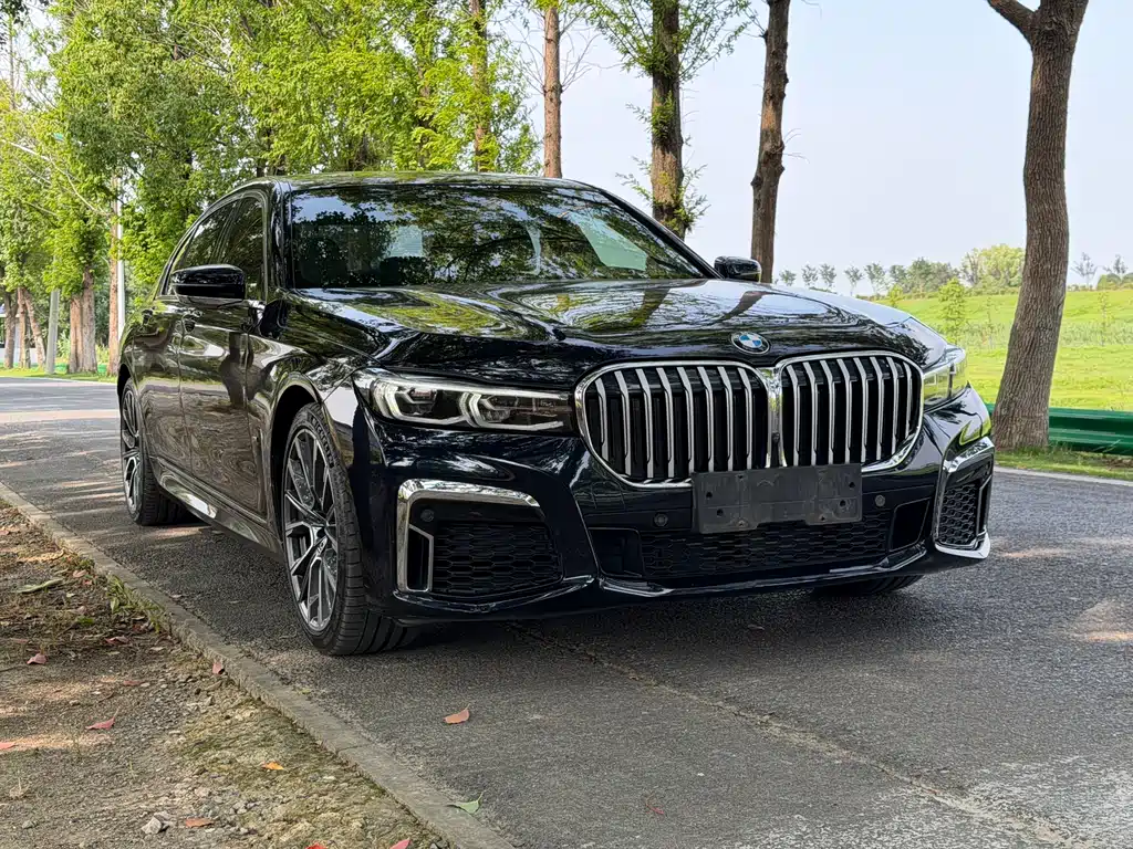 BMW 7 Series 2021
