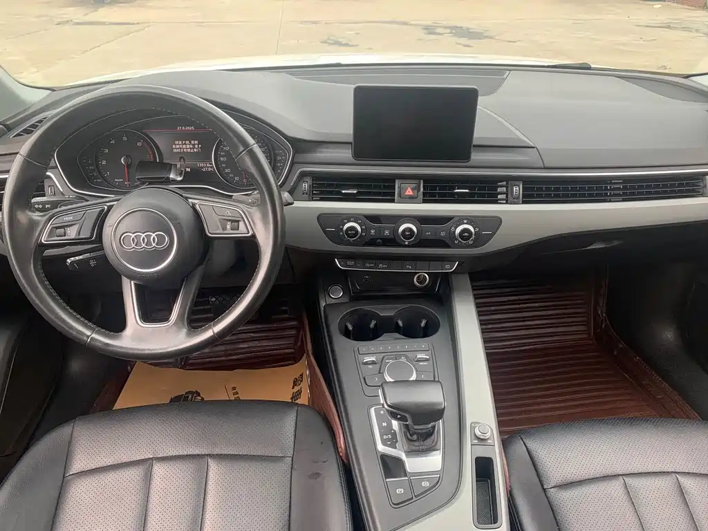 Audi A4L 2018 — фото 10