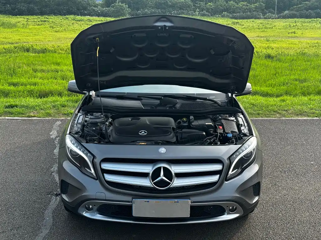 Mercedes-Benz GLA 2015 — фото 18